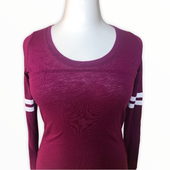 VS Pink Long Sleeve Top - Picture 3 of 6